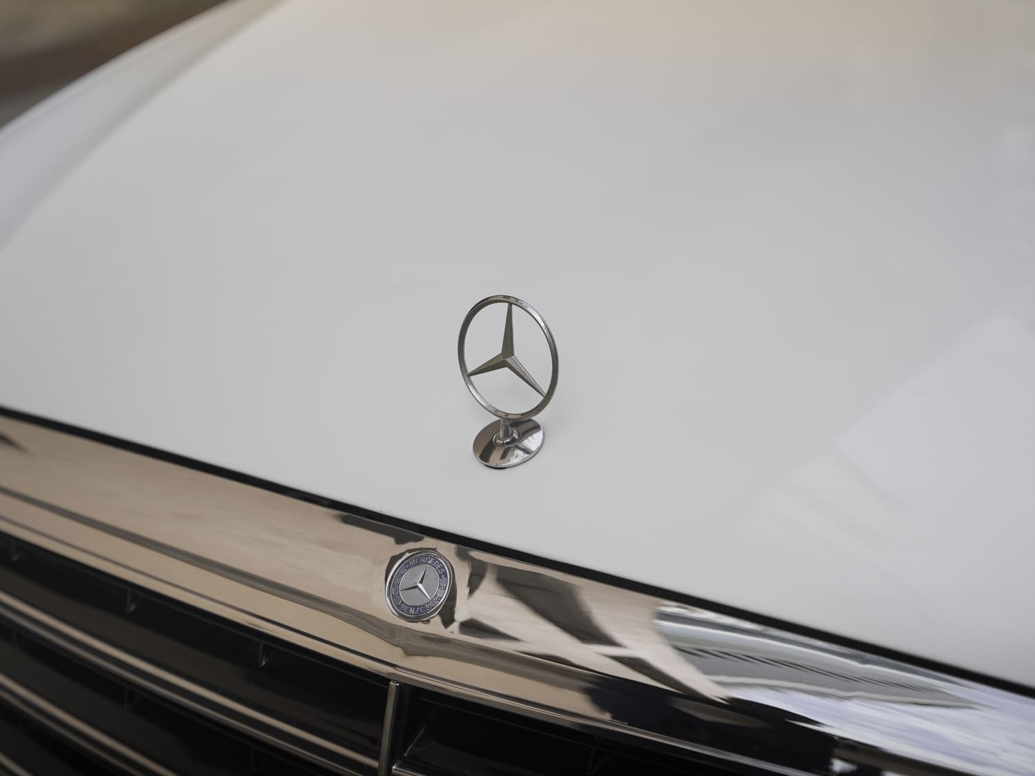 MERCEDES-BENZ E 220D (18)