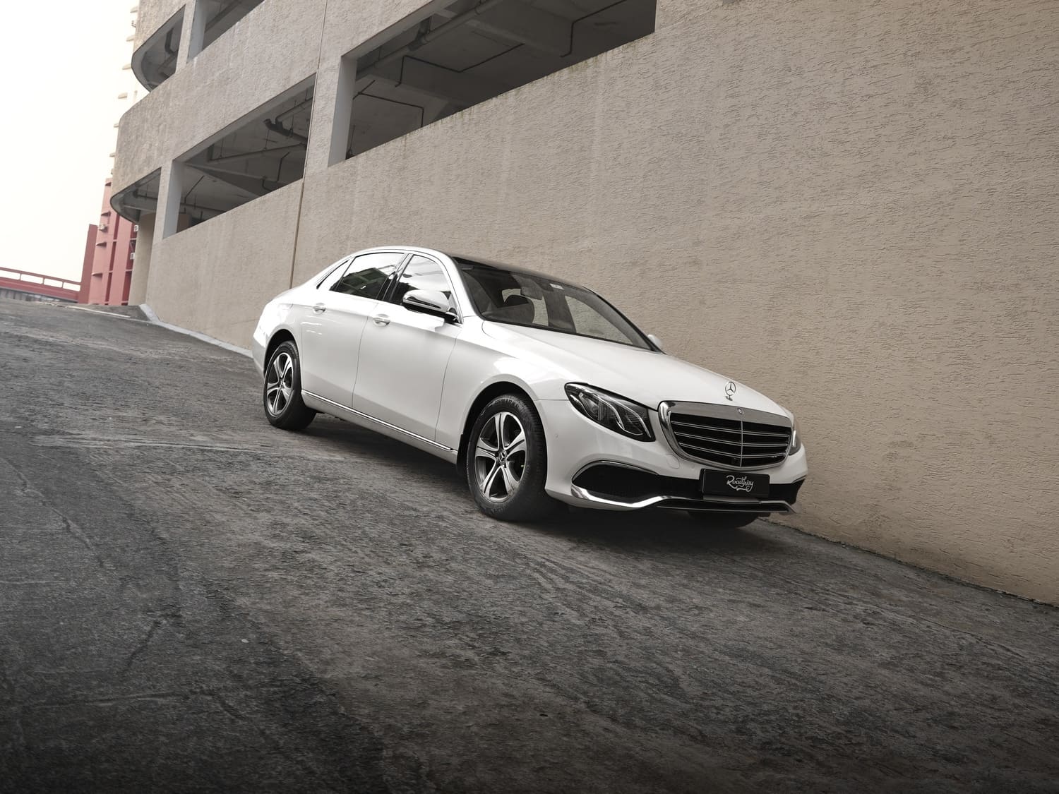 MERCEDES-BENZ E 220D (9)