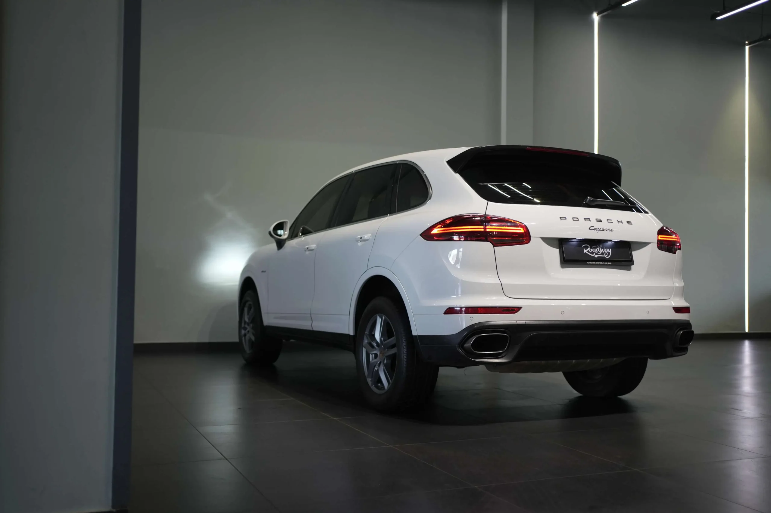 used-porsche-cayenne-in-kerala-back-side-view